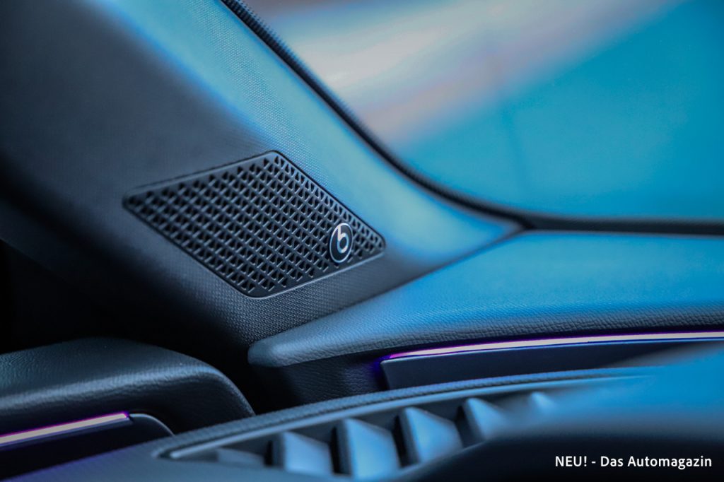 Seat Leon Sportstourer Hybrid Beats Soundsystem