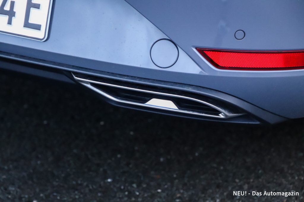 Seat Leon Sportstourer Hybrid Endrohr-Blende