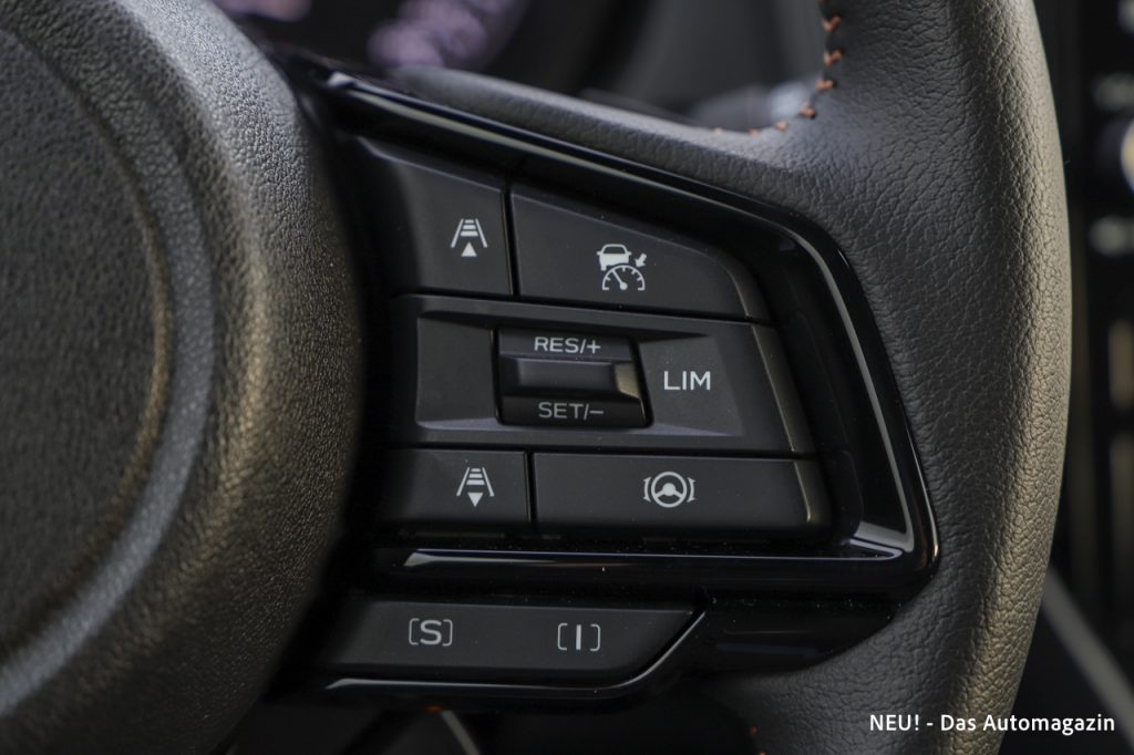 Subaru Forester 2026 Lenkradtasten
