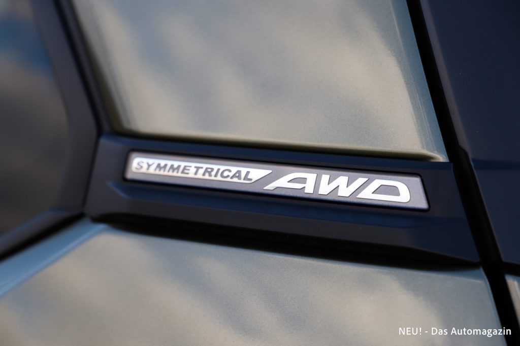 Symmetrical AWD Badge
