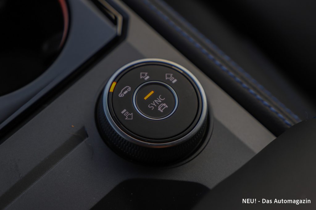 VW Touareg R Facelift Luftfahrwerk steuern