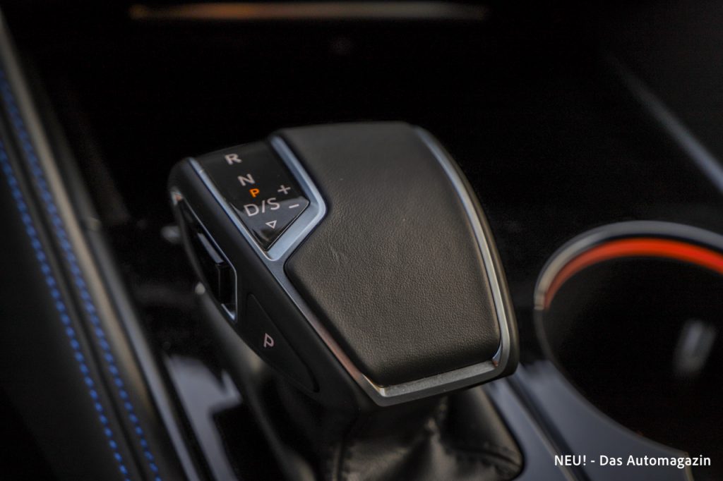 VW Touareg R Facelift Wählhebel