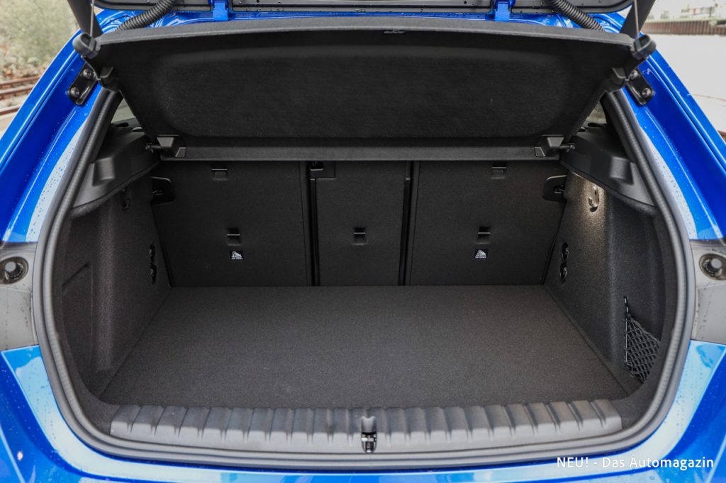 BMW 120d (F70) Kofferraum