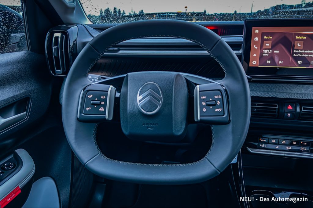 Citroen e-C3 Aircross Lenkrad