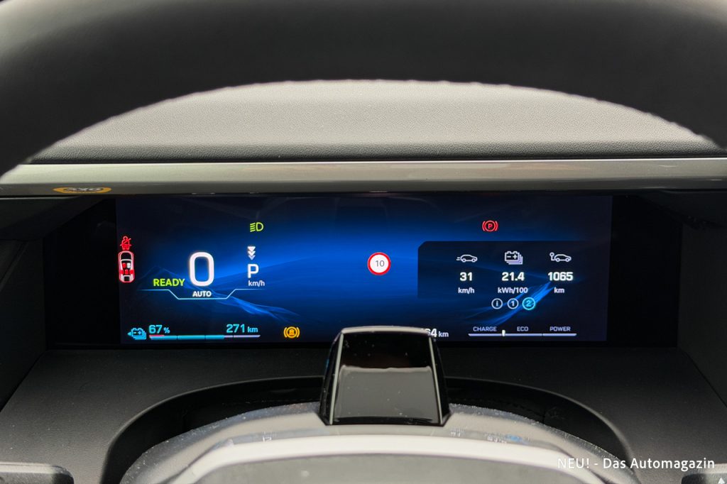 Jeep Compass Elektro Cockpit