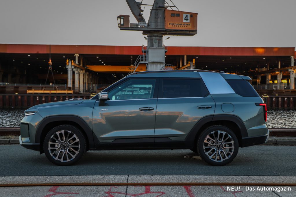 KGM Torres 4WD Seite