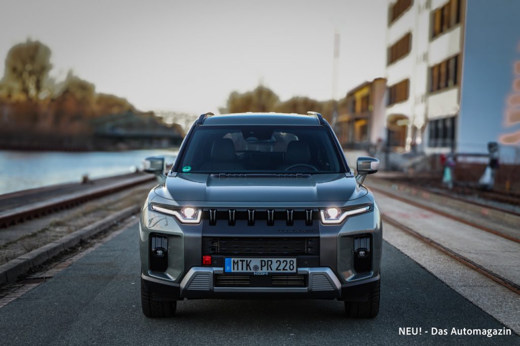 KGM Torres 4WD Front