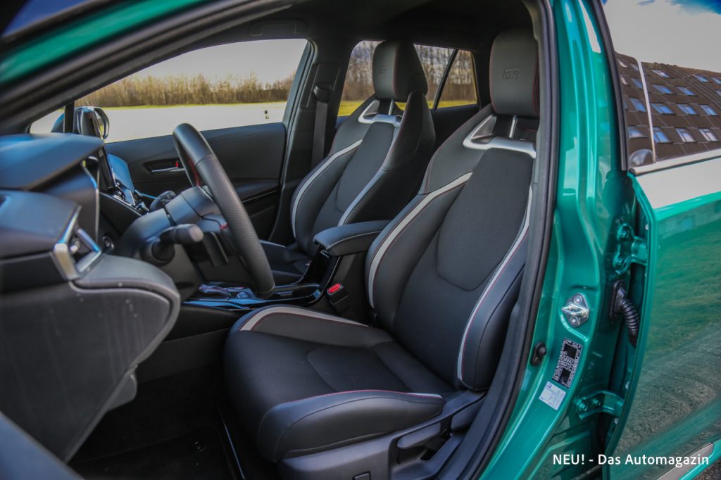 Toyota Corolla Touring Sports Hybrid GR Sport Sitze