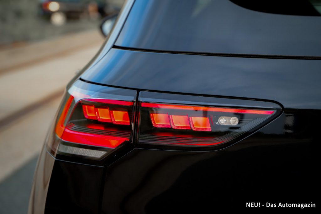 VW Golf R Black Edition Rückleuchte
