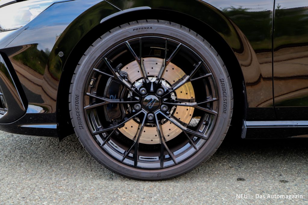 VW Golf R Black Edition Rad