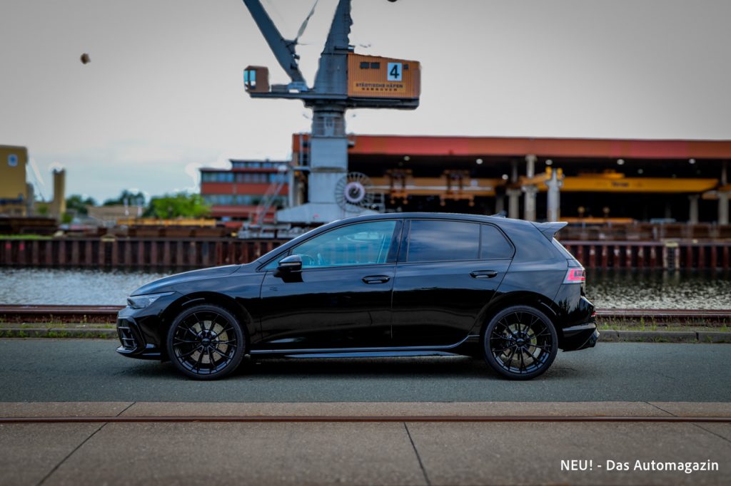VW Golf R Black Edition Seite