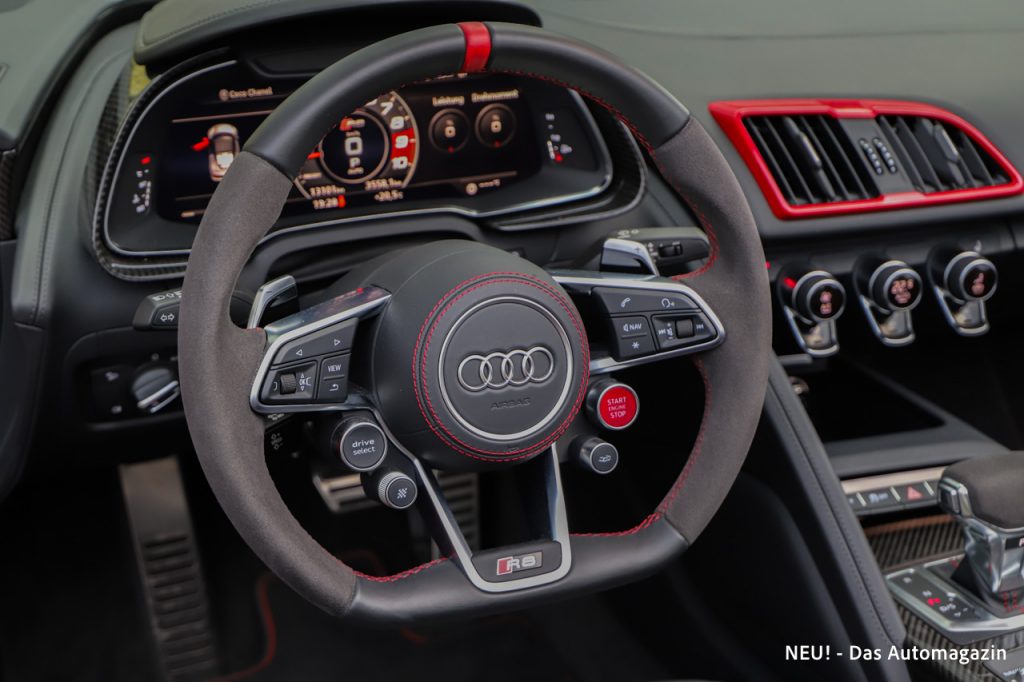Audi R8 Spyder RWD Lenkrad