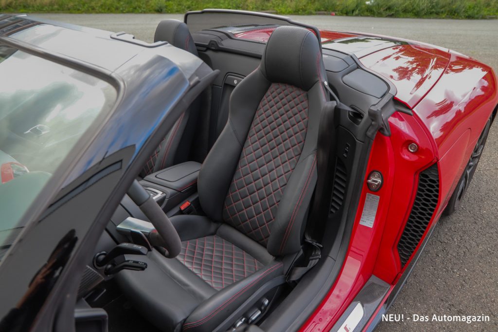 Audi R8 Spyder RWD Sitz