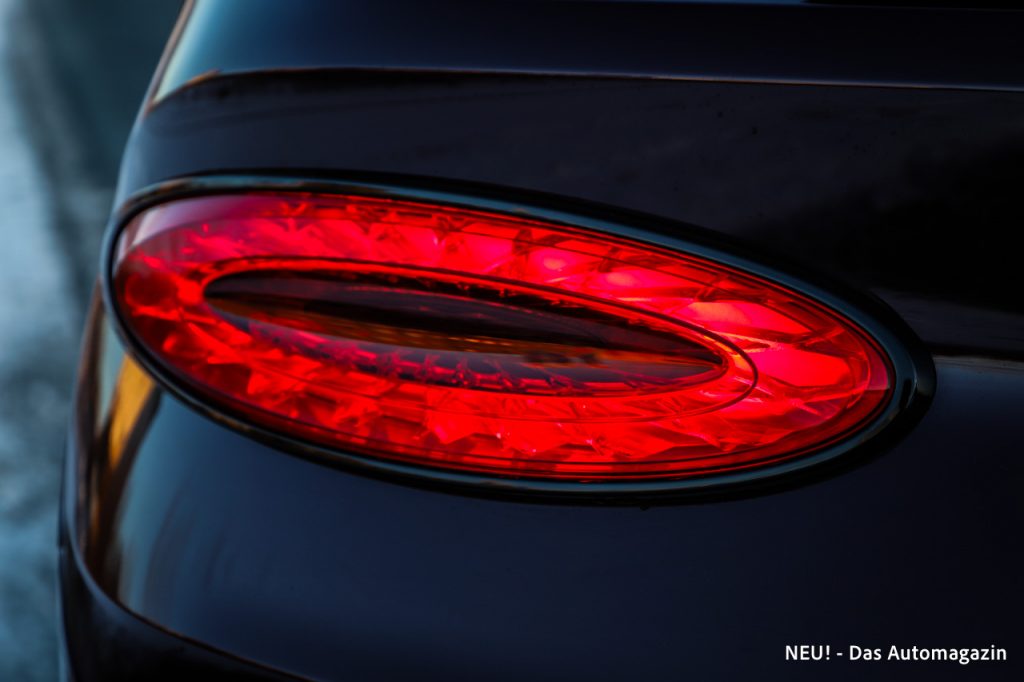 Bentley Bentayga EWB Heckleuchte