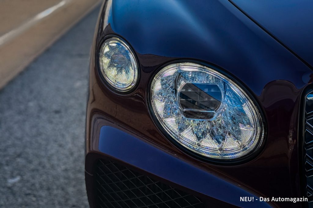 Bentley Bentayga EWB Scheinwerfer