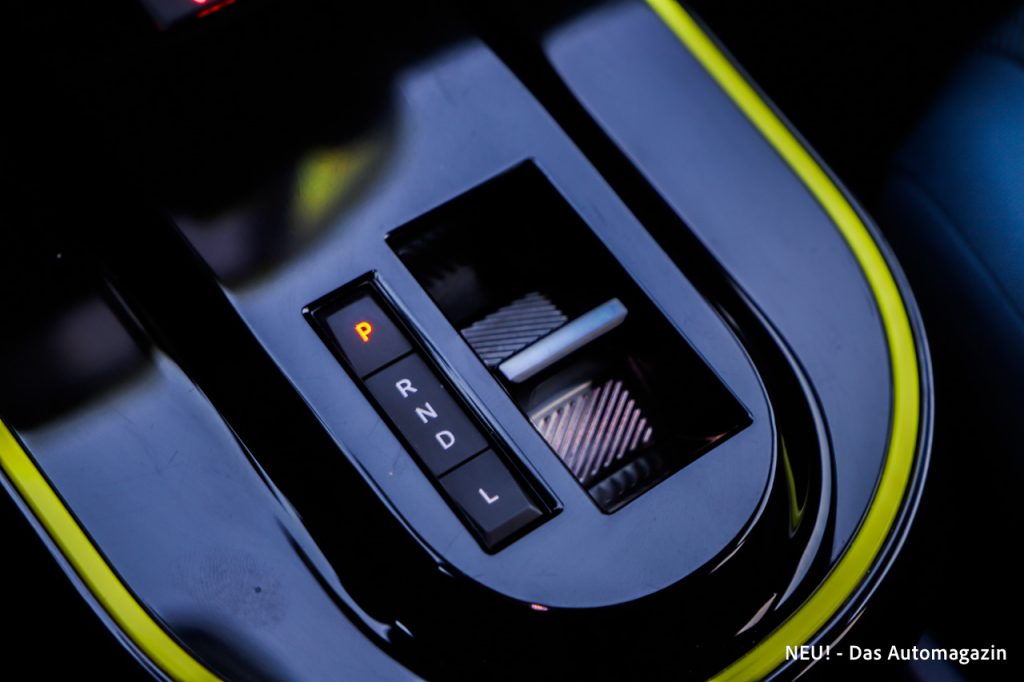 Fiat Grande Panda Hybrid Gangwahl-Wippe