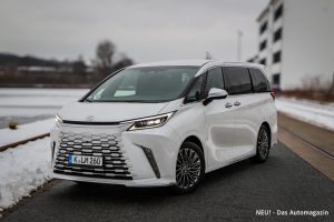 Lexus LM 350h Luxury Test – Luxus-Van mit Chauffeur-Charakter