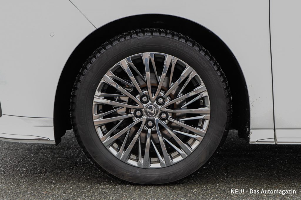 Lexus LM 350h 19-Zoll-Rad