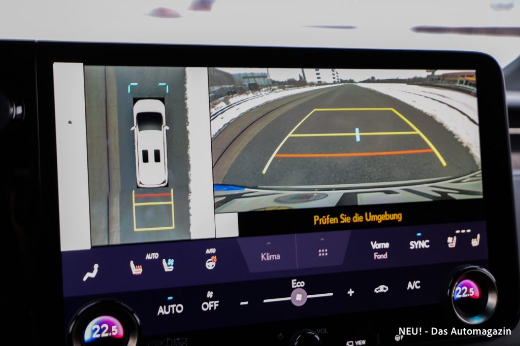 Lexus LM 350h 360 Grad Kamera