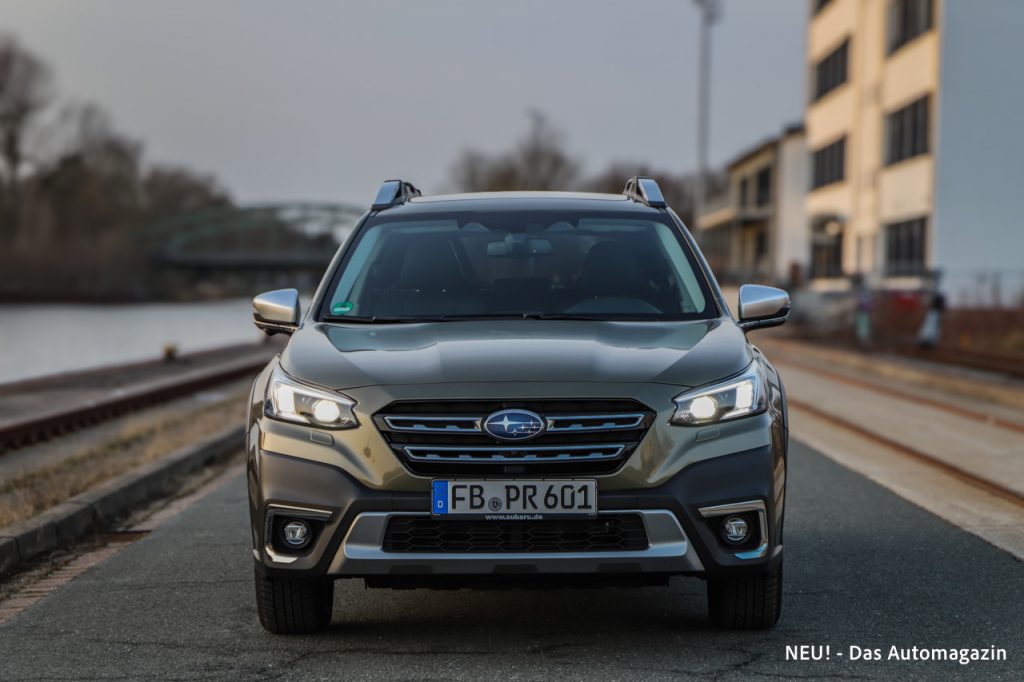 Subaru Outback 2026 Front
