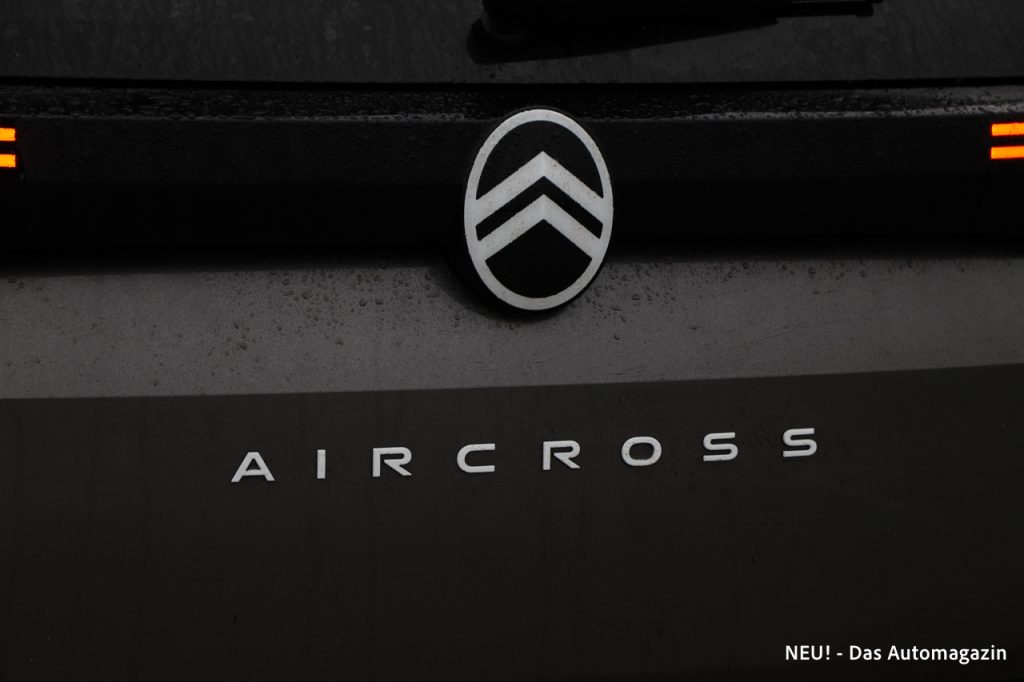 Aircross Schriftzug