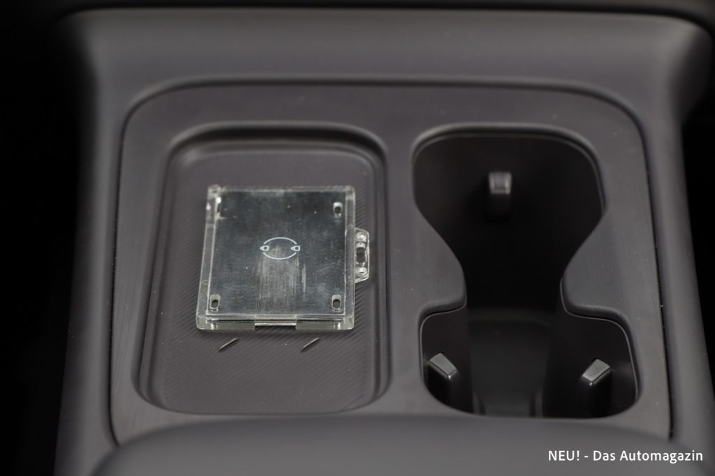 Leapmotor C10 REEV Fläche für Keycard