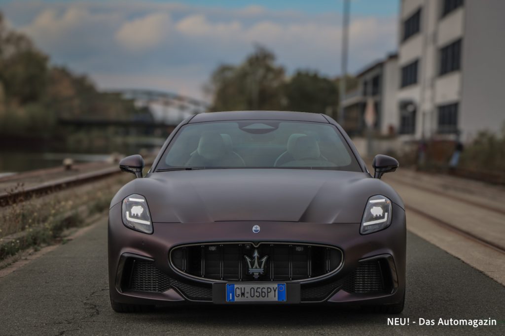 Maserati GranTurismo Trofeo Front