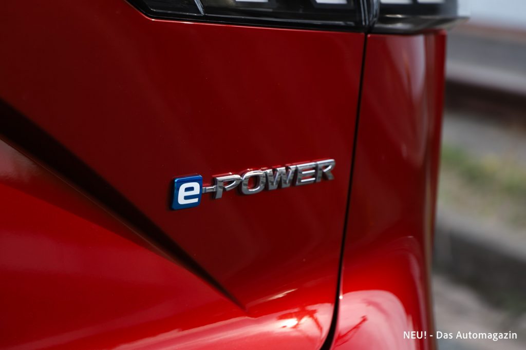 e-Power Schriftzug