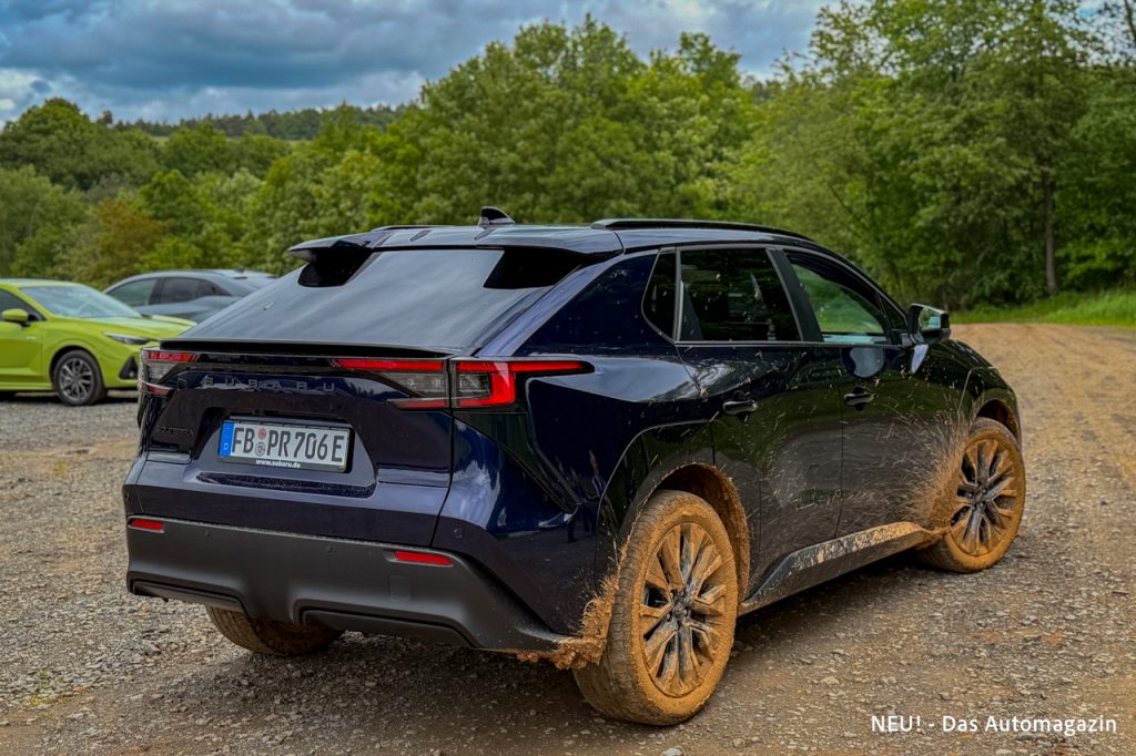Subaru Solterra 2026 rear
