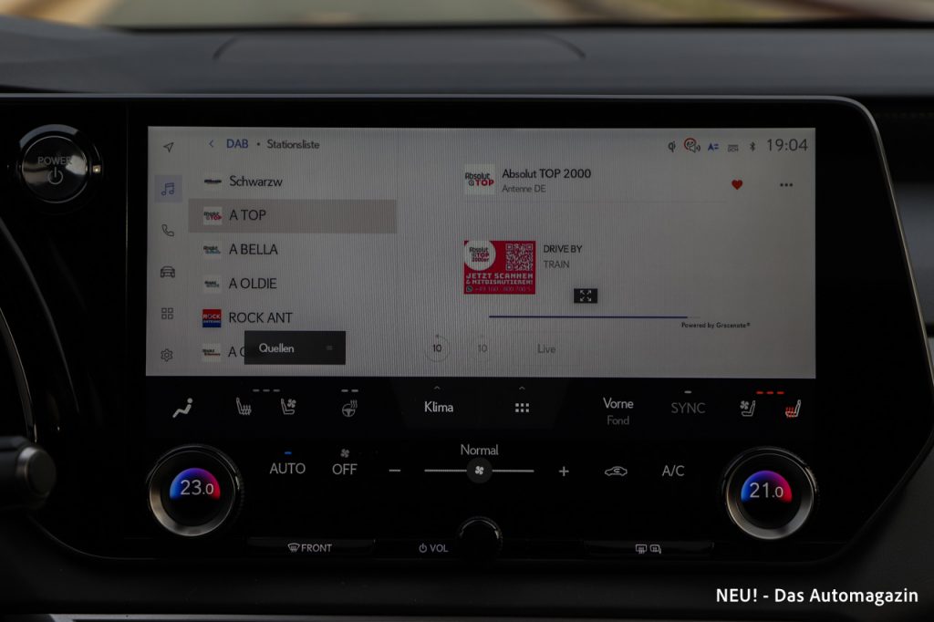 Lexus RX 500h Infotainment