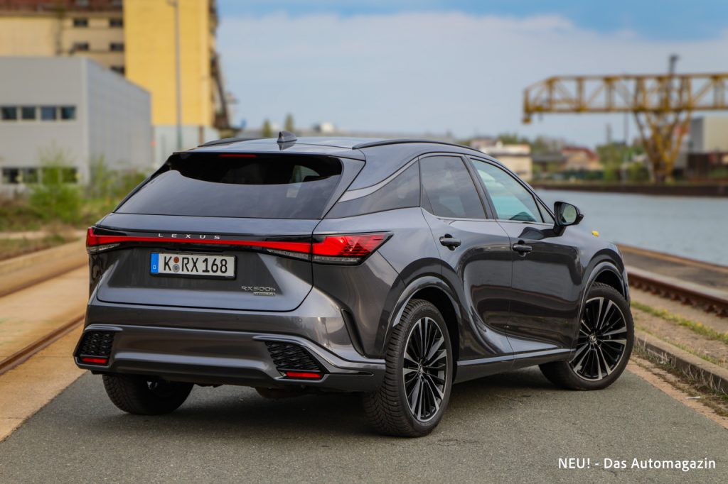 Lexus RX 500h rear