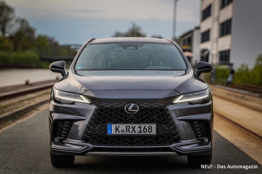 Lexus RX 500h Front