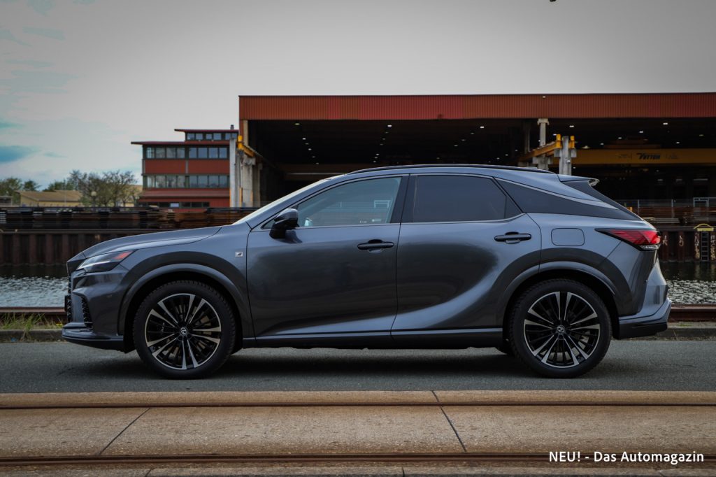 Lexus RX 500h Seite