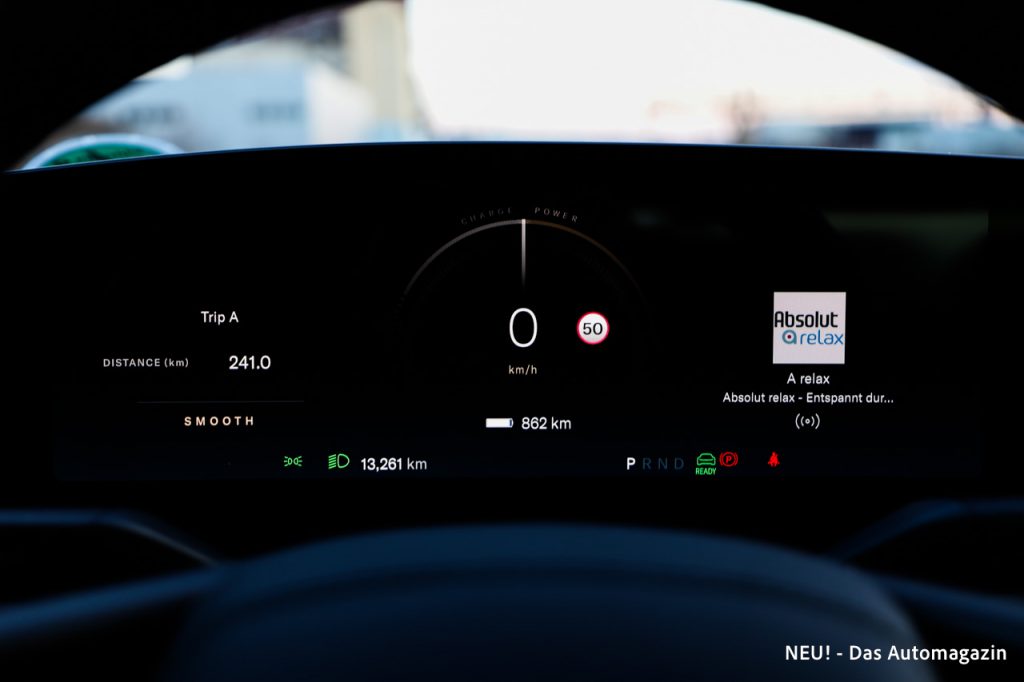 Lucid Air Grand Touring Cockpit