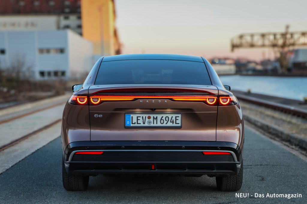 Mazda 6e EV Heck