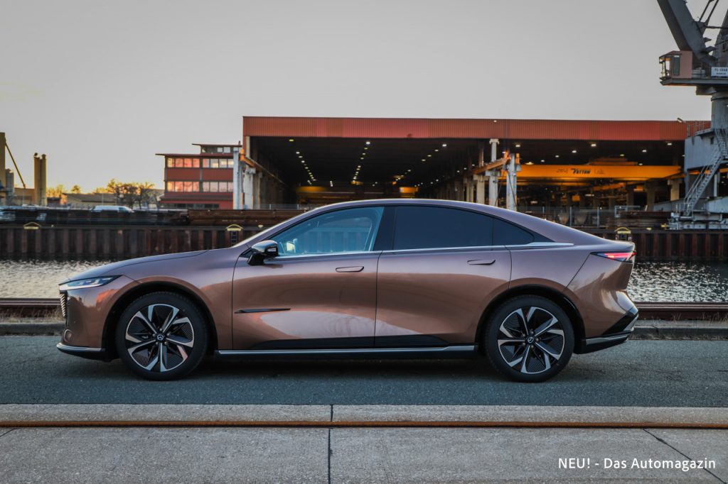 Mazda 6e EV Seite