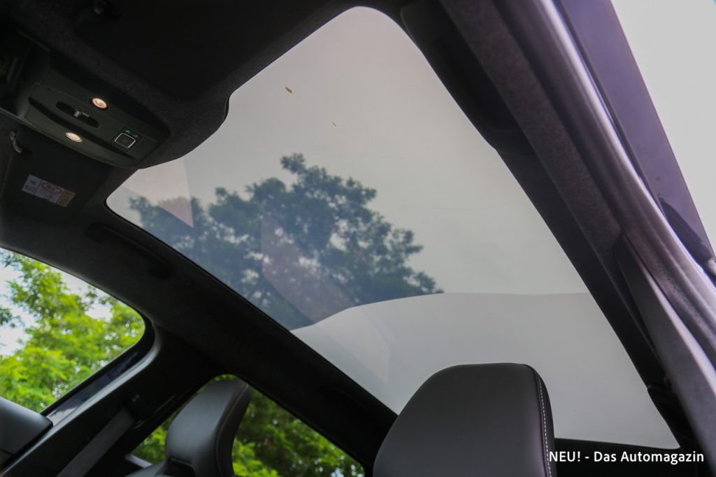 Mitsubishi Eclipse Cross EV Panorama-Glasdach