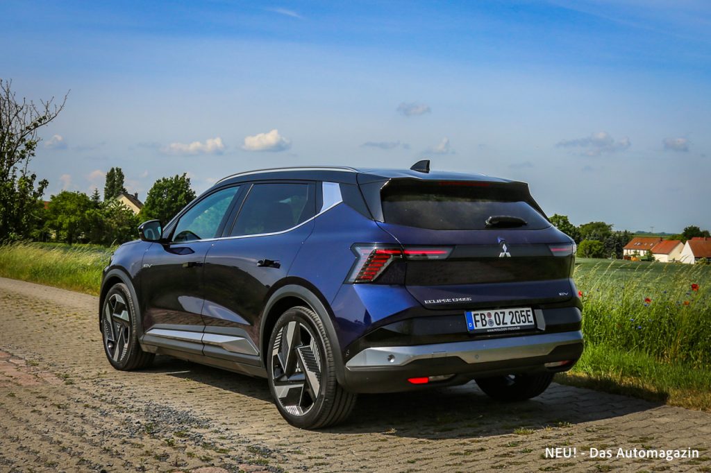 Mitsubishi Eclipse Cross EV rear
