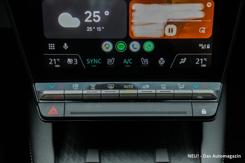 Mitsubishi Eclipse Cross EV Infotainment