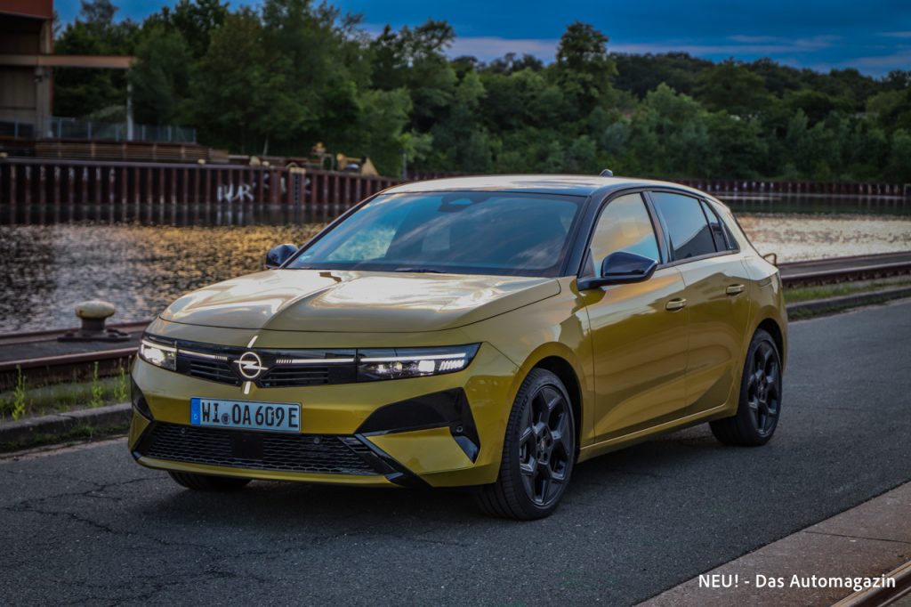 Opel Astra PHEV Facelift vorne