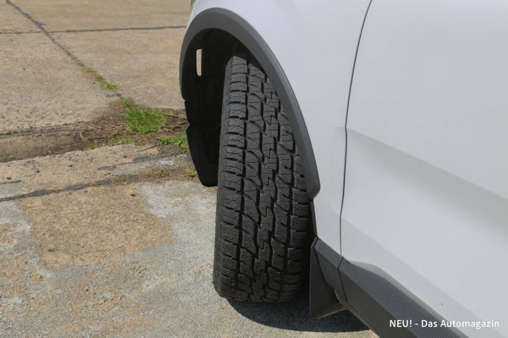 Volvo EX30 Cross Country Cooper Discoverer ATT Reifen