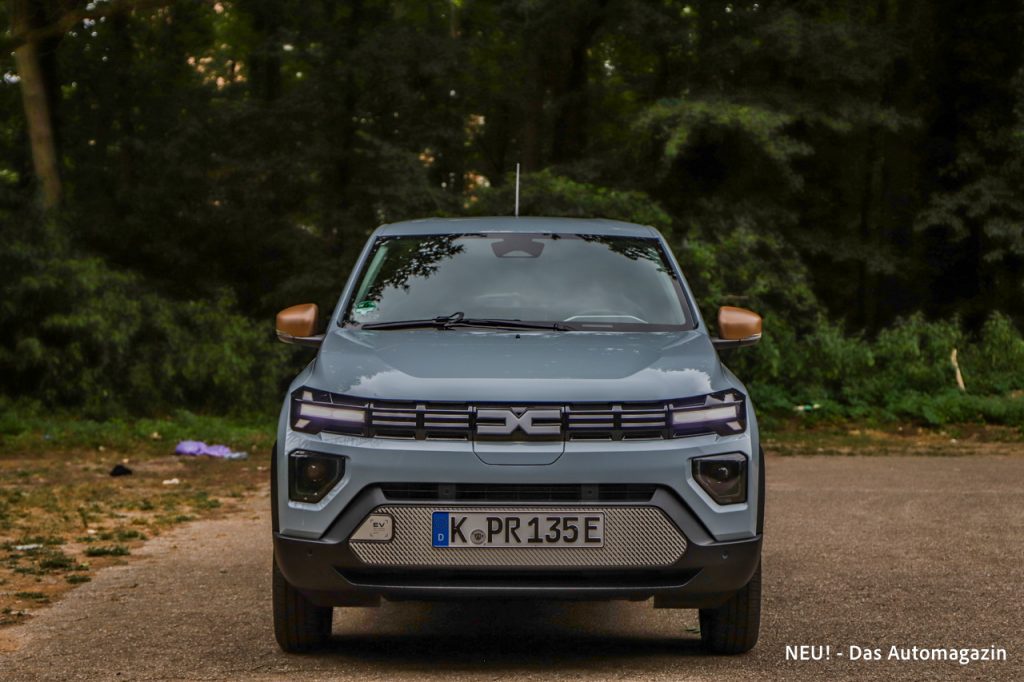 Dacia Spring Electric 100 Front