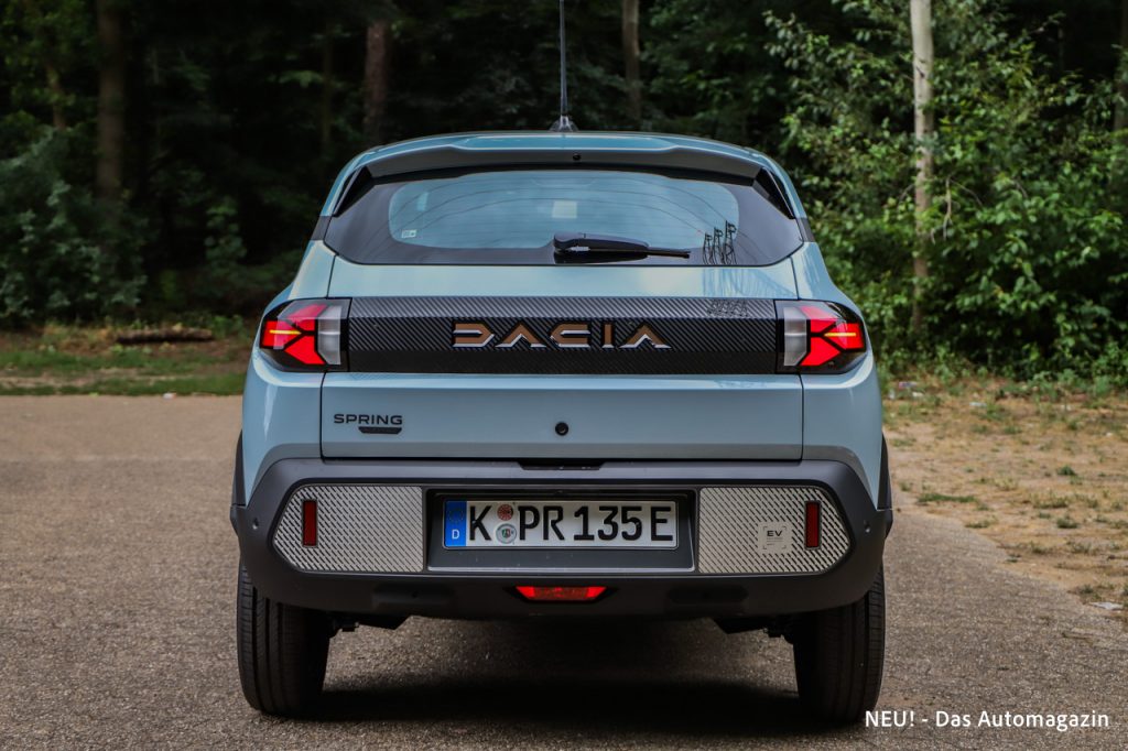 Dacia Spring Electric 100 Heck