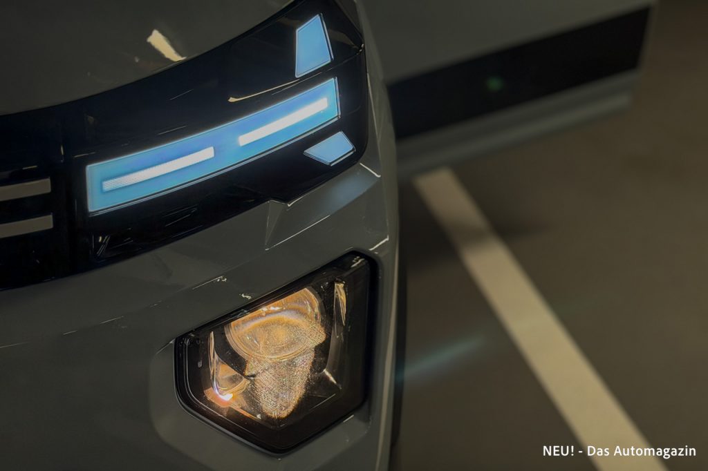 Dacia Spring Electric 100 Halogen Scheinwerfer