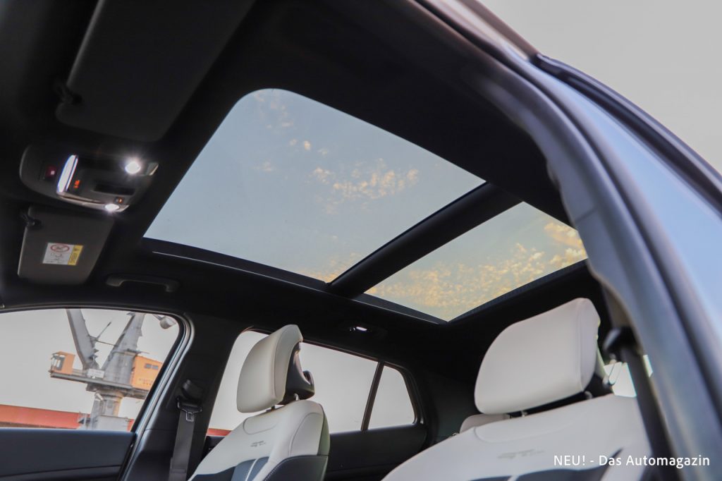Kia Sportage AWD Panorama Glasschiebedach
