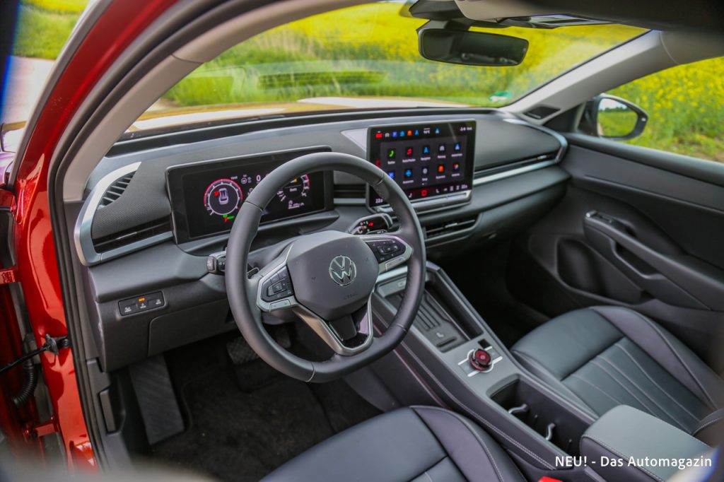VW T-Roc eTSI Innenraum