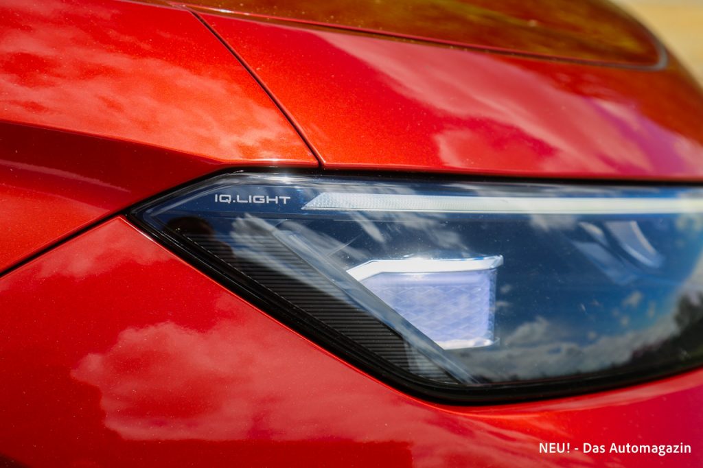 VW T-Roc IQ.Light Schriftzug