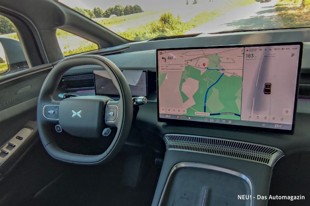 XPeng X9 RWD Interieur