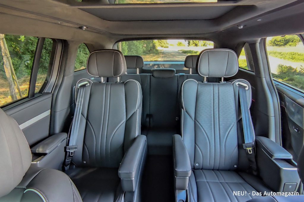 XPeng X9 RWD Raum