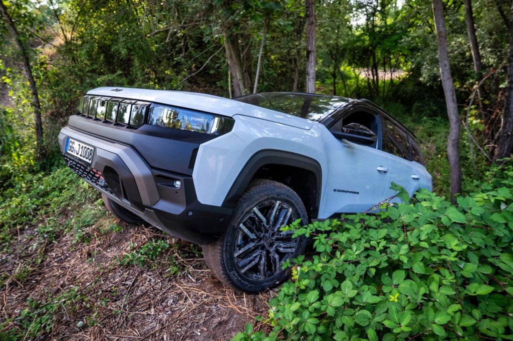 Jeep Compass 4xe Gelände